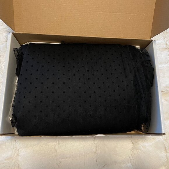 Anasofia Black Tulle Dress - Picture 14 of 16